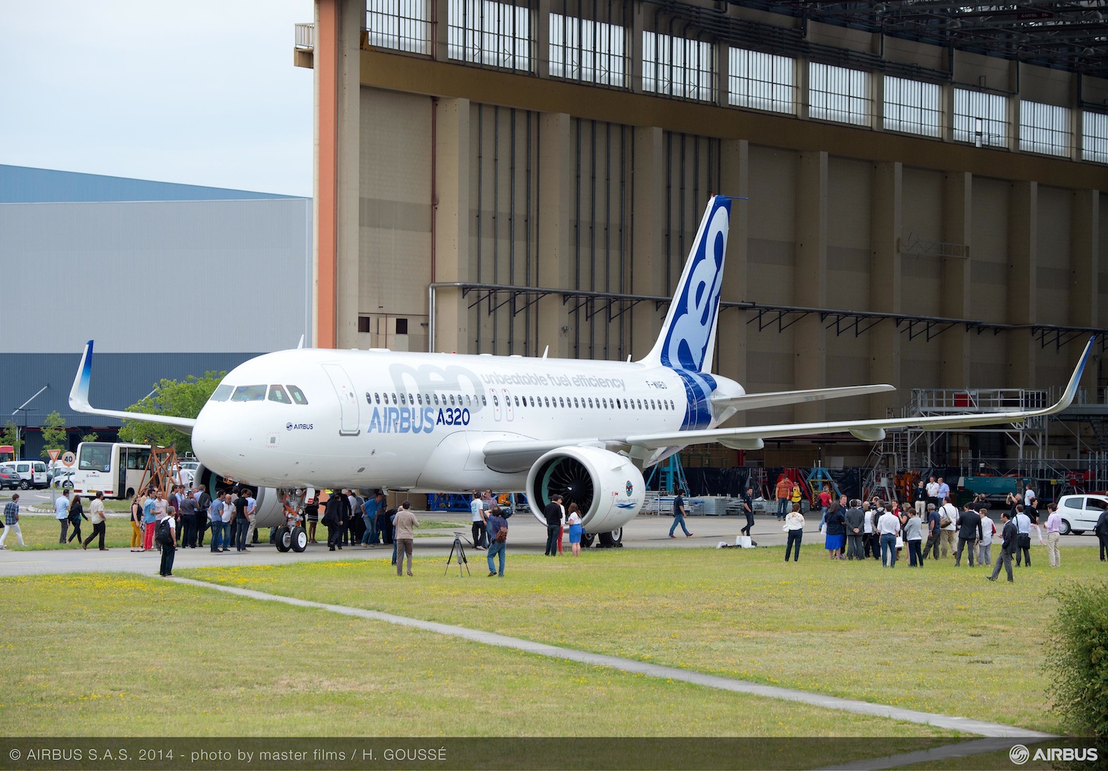 Photos: Airbus Rolls Out First A320neo - Bangalore Aviation