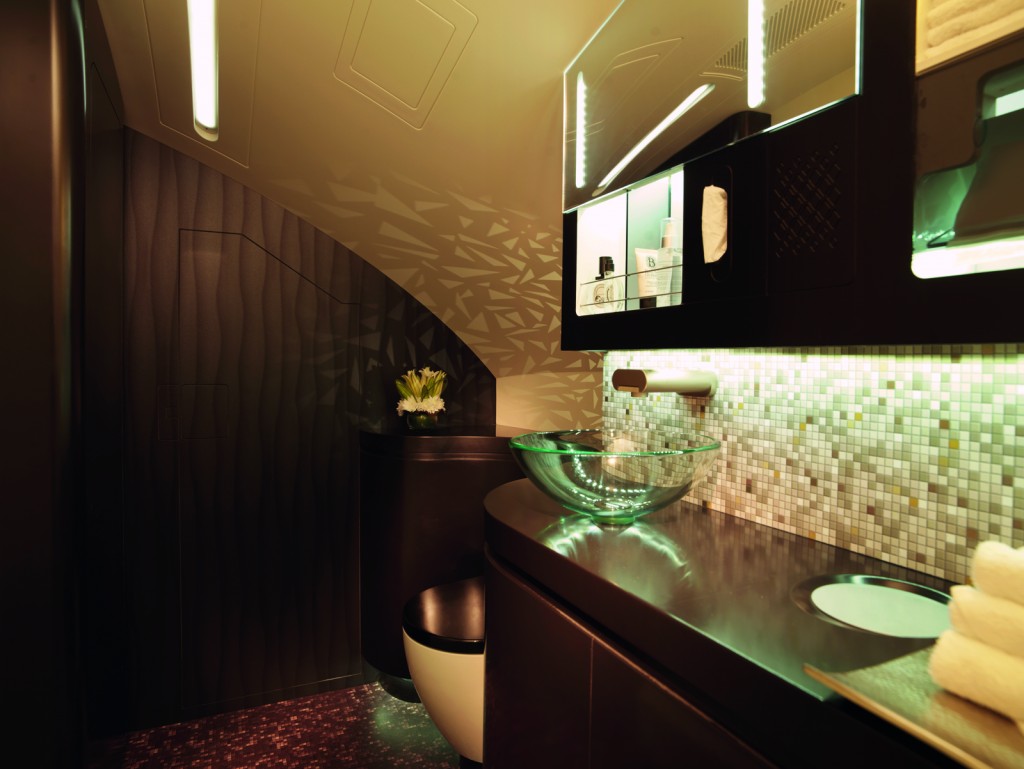 Etihad A380 First Class bathroom and show. Picture courtesy Etihad Airways