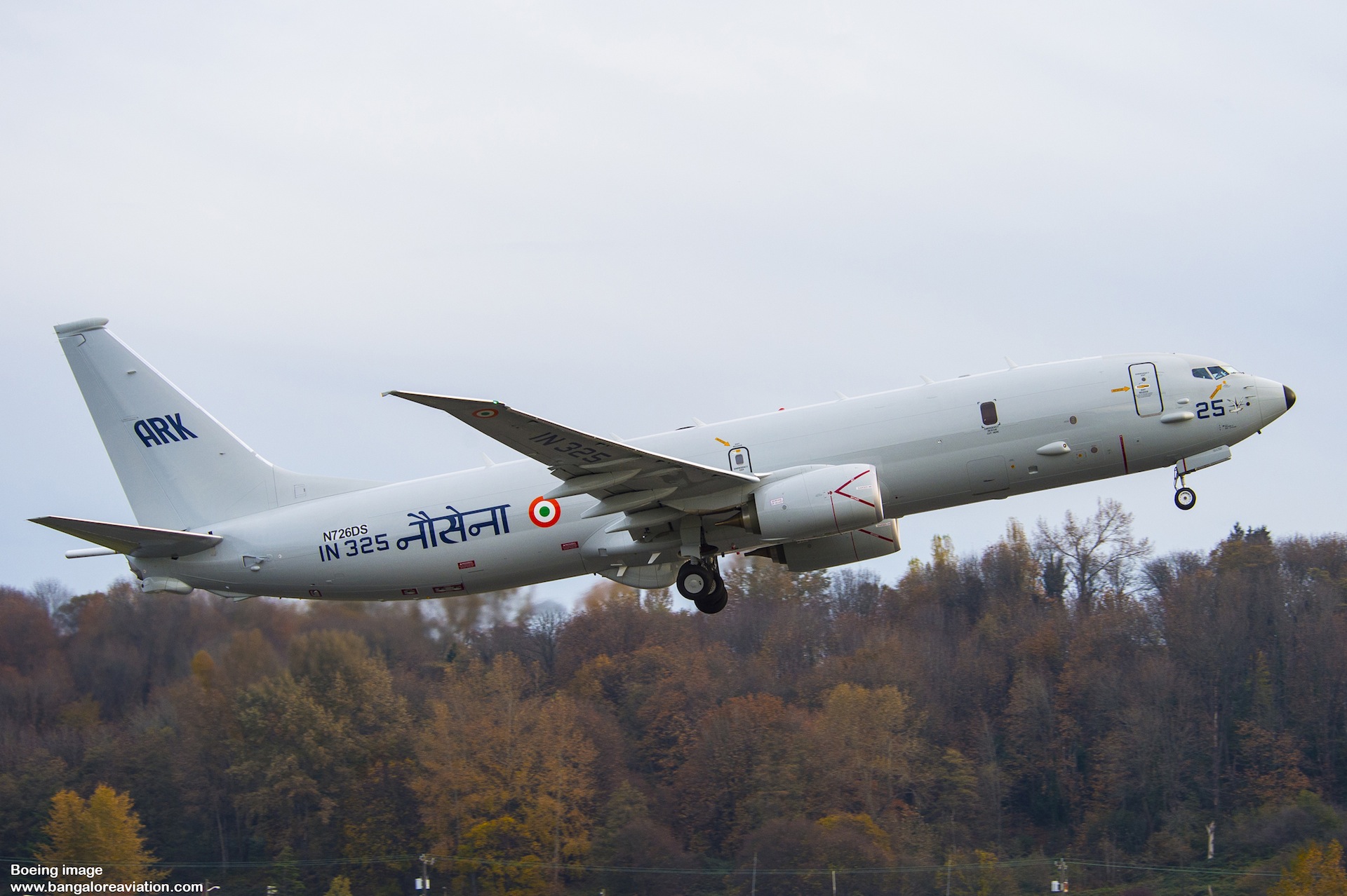 Indian Navy receives sixth Boeing P-8I maritime patrol and sub hunter ...