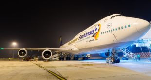 Lufthansa Boeing 747-8i D-ABYI 'Fanhansa Livery'.